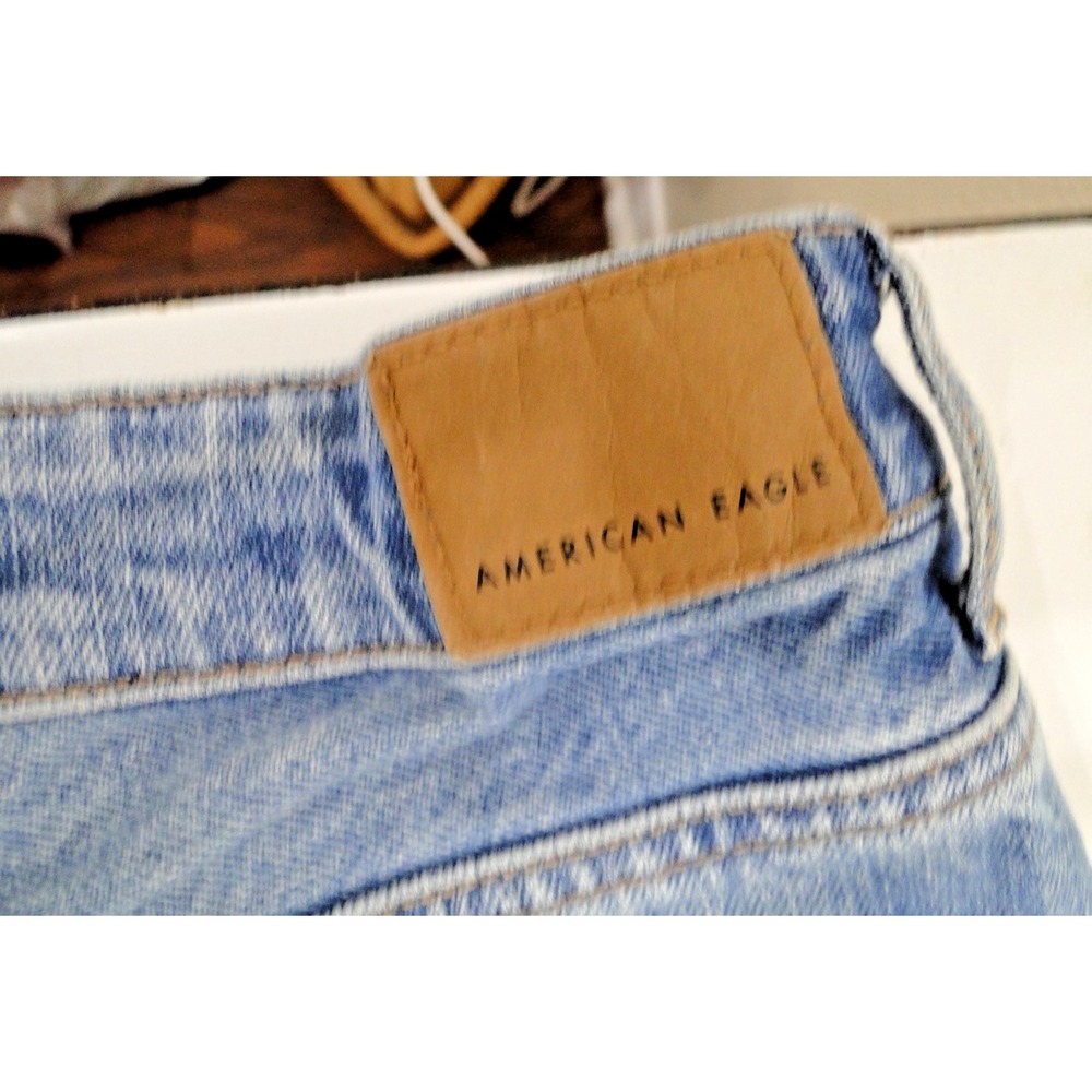 American Eagle 90s Bootcut Distress Jeans Women 6/28  Short‎ Blue New Y2K Grunge - Picture 8 of 8